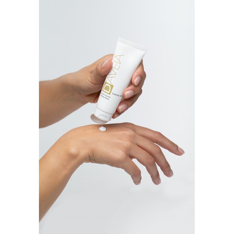 D'AVEIA Hand Cream