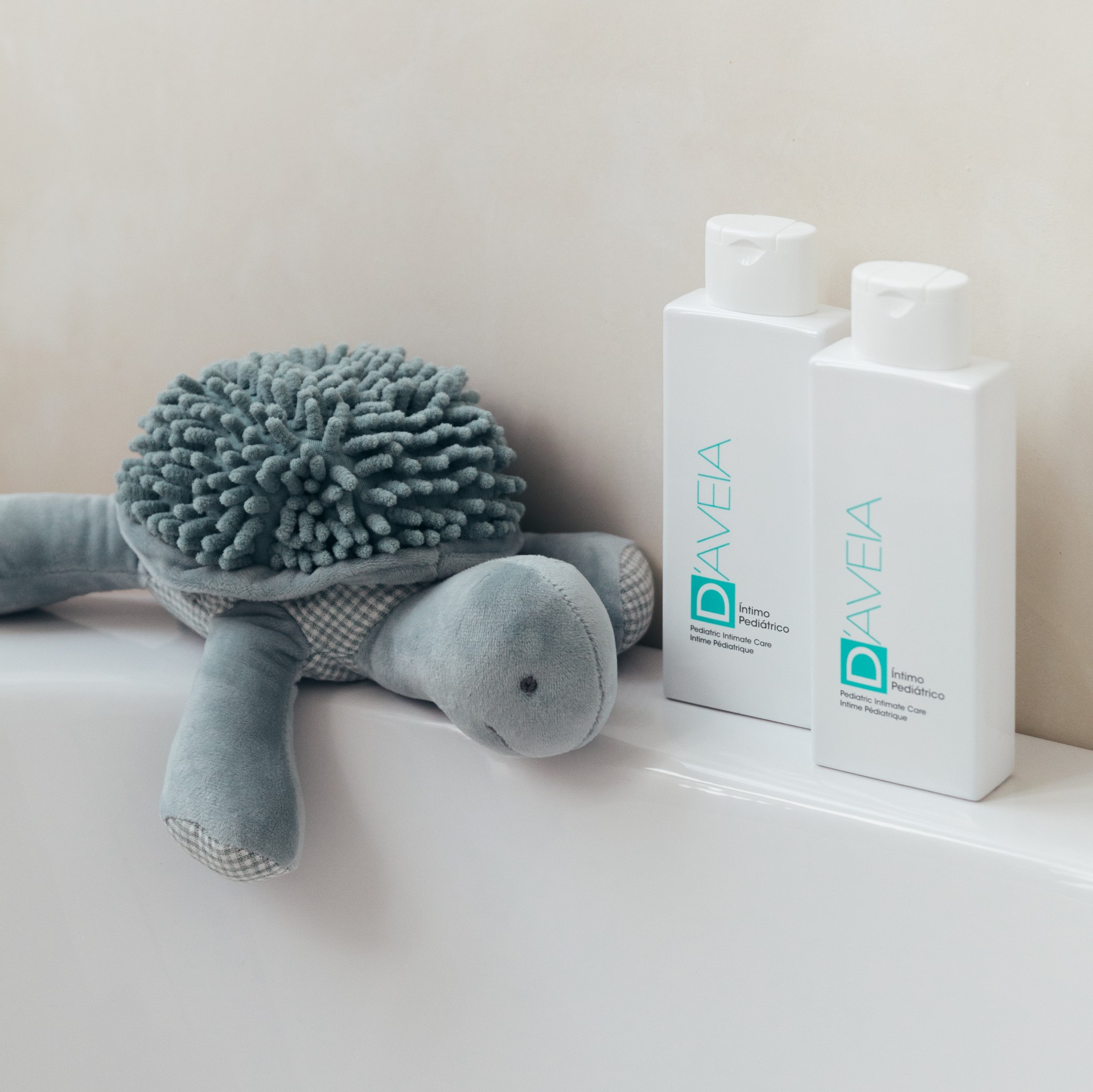 D'AVEIA Pediatric Intimate Care