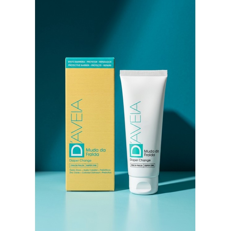 D'AVEIA Diaper Change